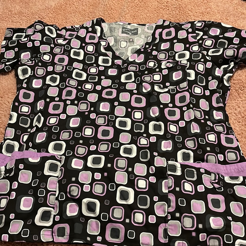 Scrub top